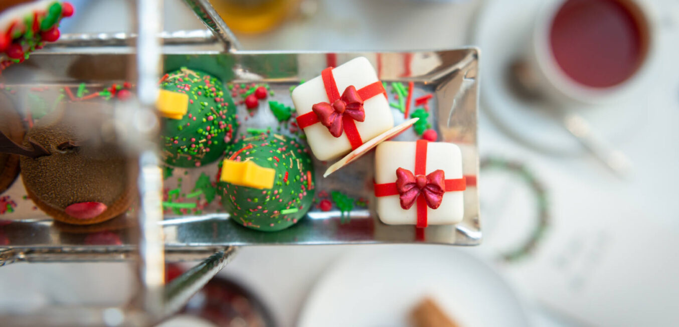 Photographing Holiday Tea at LondonHouse Chicago